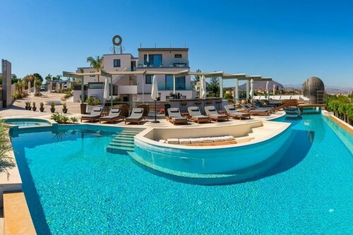 Onira Suite Dreams, Забронировать Отель Аниссарас Херсониссос, рядом с Пляж Сарадари