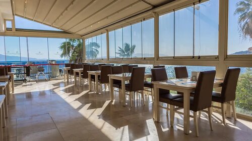 Scala Nuova Beach Hotel, Rezerwuj Hotel Hotele w Kusadası z basenem, Basen