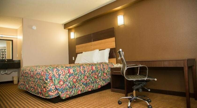 Executive Inn