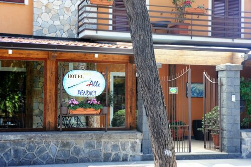 Hotel Alle Pendici, Book Hotel Hoteller i Sicilien med parkering, Parkering