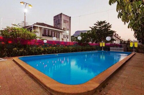 Dew Drops Boutique Retreat, Réserver Hôtel-boutique Hôtels à Maharashtra avec piscine, Piscine