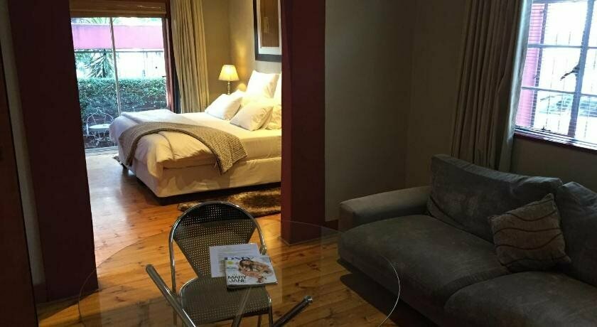 Johannesburg Suites Guesthouse