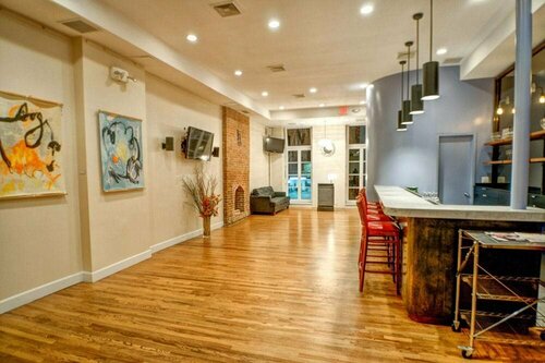 Chelsea Art Suites, Забронировать Отель Челси Нью-Йорк, рядом с Станция метро 14-я улица линия Шестой Авеню IND