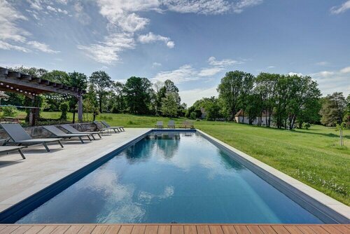 Domaine des Forges de la Vache, Reserva ahora Bed & breakfast Hoteles en Raveau con aparcamiento, Aparcamiento