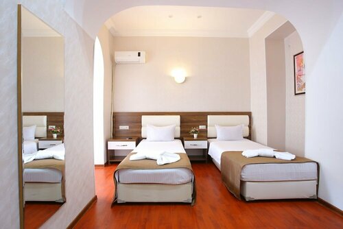 Hotel Aristocrat Tbilisi, Забронировать Отель Тбилиси Регион Тбилиси, рядом с Тбилисский цирк