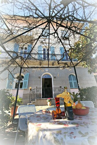 Casa Gazzano, Забронировать Апартаменты/квартира Апартаменты Порто-Маурицио, Апартаменты/квартира