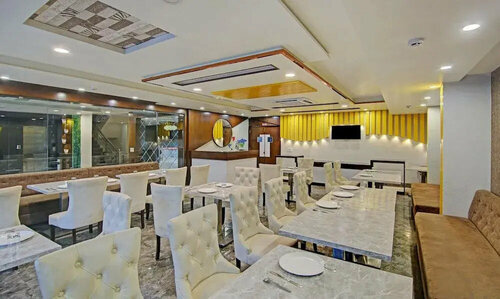 Treebo The Royal Taj, Near Taj Mahal, Забронировать Отель Отели Таджгандж 3 звезды, 3*