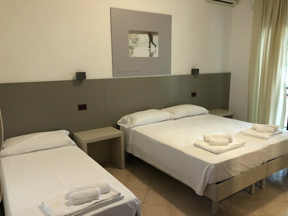 Vinsea Hotel