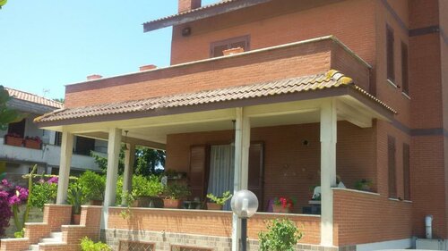 B&B La villetta rossa, Book Bed and Breakfast Billige hoteller i Lazio