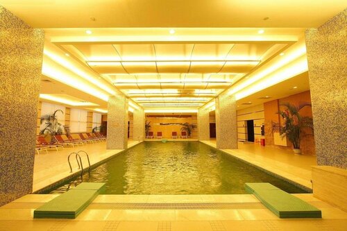 White Dolphin Hotel - Qinzhou, Забронировать Отель Циньчжоу Гуанси