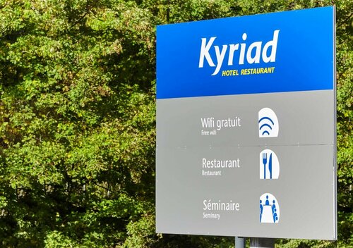 Kyriad Paris Nord Ecouen La Croix Verte, Забронировать Отель Отели Сарсель с парковкой, Парковка