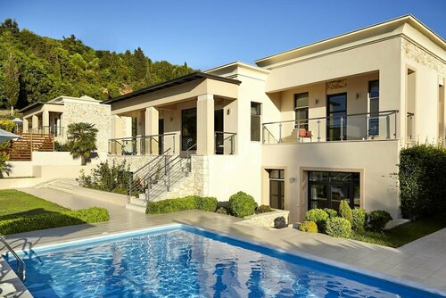 Karvouno Villas - Private beach front villas in Sivota