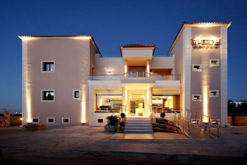 Theros Hotel