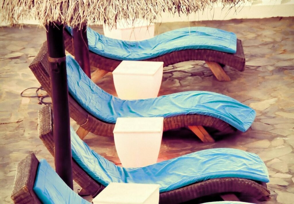 Catembe Gallery Hotel