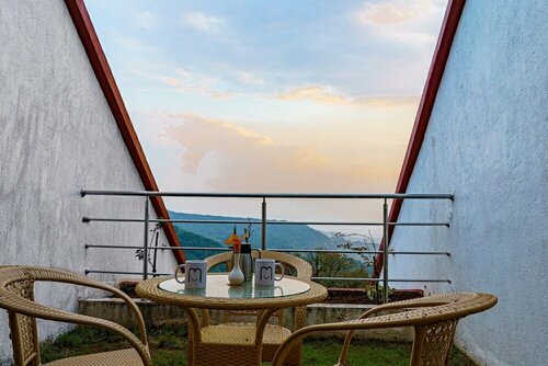 Valley View Beacon Resort, Mahabaleshwar, Забронировать Отель Отели Махабалешвар 3 звезды, рядом с Озеро Венна, 3*