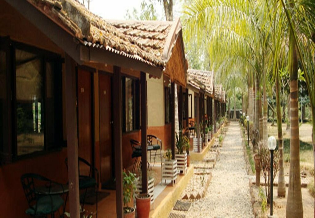 Safari Narayani Hotel- All Inclusive