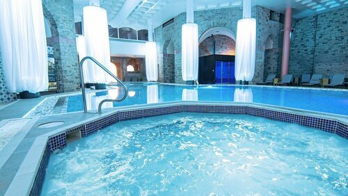 Shrigley Hall Hotel, Book Ferieresort SPA-hoteller i North Wales, SPA