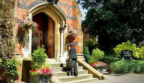 Brownsover Hall Hotel, Забронировать Отель Рагби Уорикшир, рядом с Swift Valley Country Park
