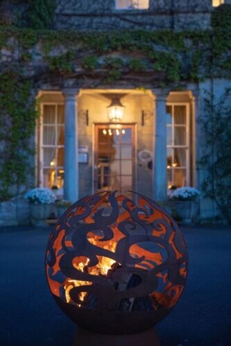 Burleigh, Book Hotel Gloucestershire Merseyside