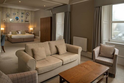 Fairfield House Hotel, Забронировать Отель Отели Эр 4 звезды, рядом с The Low Green, 4*