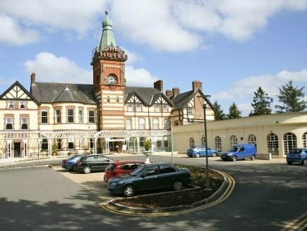 The Lucan Spa Hotel, Rezervați Stațiune Lucan Dublin