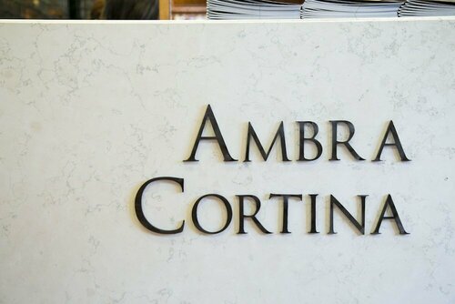 Ambra Cortina Luxury&Fashion Hotel, Забронировать Бутик-отель Отели Кортина-д'Ампеццо с парковкой, рядом с Подъемник Кортина – Мандрес - Фалориа, Парковка