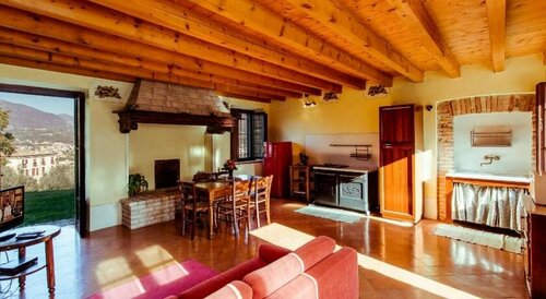 Cascina La Palazzina, Забронировать Отель Отели озера Гарды с бассейном, Бассейн