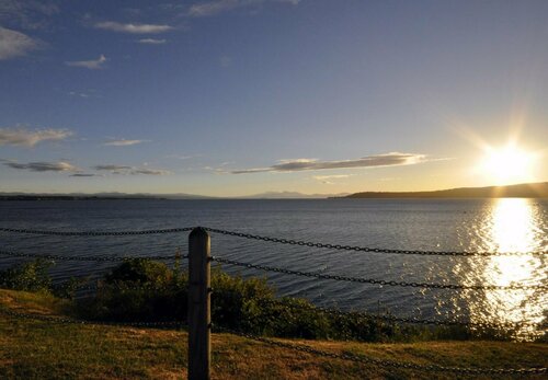 Base Backpackers Taupo, Забронировать Отель Таупо 