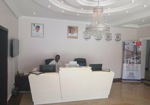 PTD Hotels, Book Hotel Bwari hoteller med parkering, Parkering