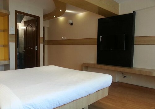 Pleasant Inn, Varaa Hotelli Pondicherry 