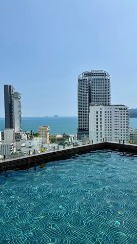 Seaside Boutique Hotel Nha Trang Beach, Забронировать Бутик-отель Отели Нячанга с парковкой, рядом с Торговый центр Nha Trang Centre, Парковка