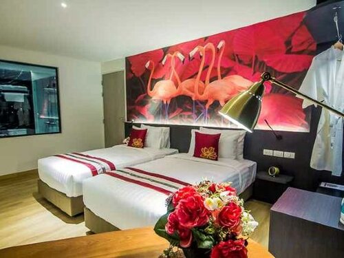 Pannarai Hotel Bangkok-Pra tunam, Забронировать Отель Отели Бангкока 4 звезды, рядом с Театр Аксра, 4*