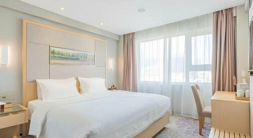 Lavande Hotel Qingdao Wusi Plaza Branch, Prenota Hotel Hotel a Shandong con parcheggio, Parcheggio
