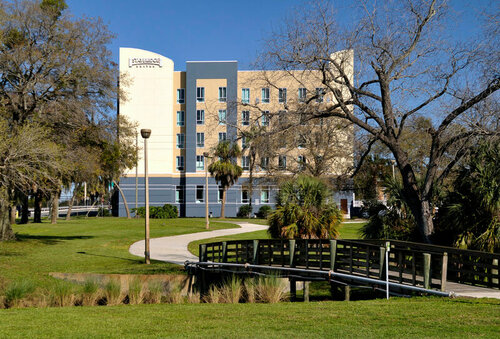 Staybridge Suites St. Petersburg FL by IHG, Забронировать Отель Сент-Питерсберг Pinellas County, рядом с St. Anthony's Hospital