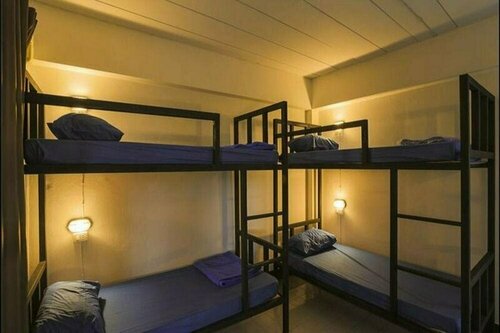 Champion Hostel, Забронировать Отель Чиангмай провинция Чианг Май, рядом с Больница «Махарадж-Накорн» в Чиангмае