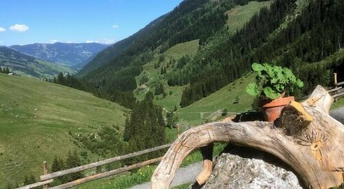 Boutique House happYellow Saalbach mit Joker Card, Забронировать Бутик-отель Хинтерглемм Зальбах-Хинтерглемм
