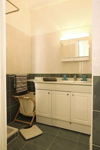 MyNice Riviera, Забронировать Отель Отели Ниццы 3 звезды, рядом с Старая Ницца, 3*