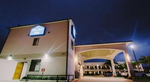 Palace Inn Blue CityCentre, Book Hotel Hoteller i Houston med parkering, Parkering