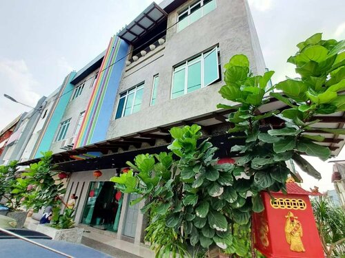 OYO 90114 Home Rest Hotel, Book Hotel Sekudai Johor