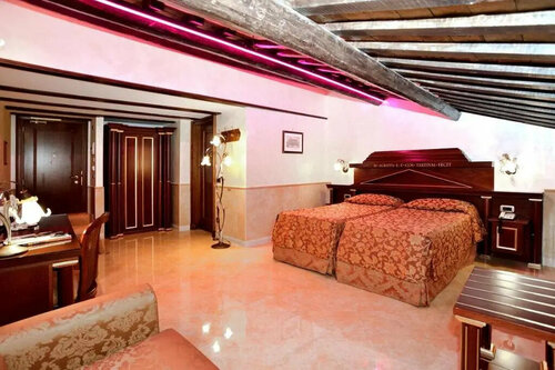Best Suites Pantheon, Забронировать Отель «постель и завтрак» Пантеон Рим, рядом с Спанья