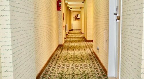 Hotel 6 De Octubre, Rezervovat Hotel Hotely v Balvanera se snídaní, Snídaně