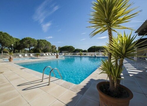 Les Residences du Colombier - ULVF, Book Hotel Hoteller i Var coast med pool, Swimmingpool