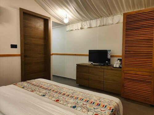 Nirvana Resort and Restaurant, Réserver Complexe hôtelier Garudeshwar Gujarat
