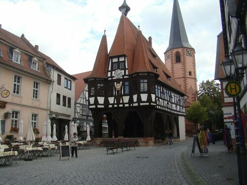 City Hotel Mark Michelstadt, Забронировать Отель Михельштадт Odenwald, рядом с Старая ратуша города Михельштадт
