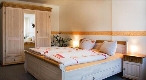 Hotel zur Post, Забронировать Отель Отели Арнсберг 3 звезды, 3*