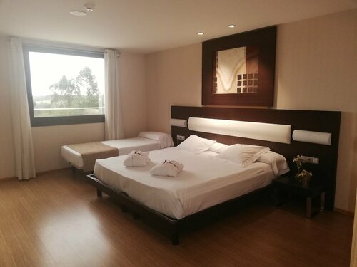 Oca Palacio de la Llorea Hotel & Spa, Забронировать Курортный отель Хихон Косте-Верде