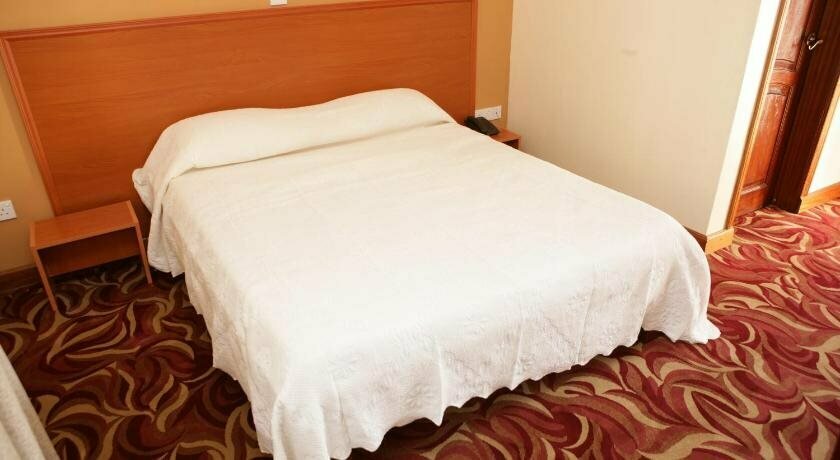 Ivys Hotel