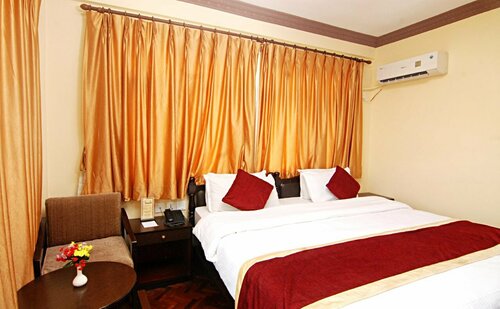 Thamel Seasons Hotel, Забронировать Отель Тамель Катманду
