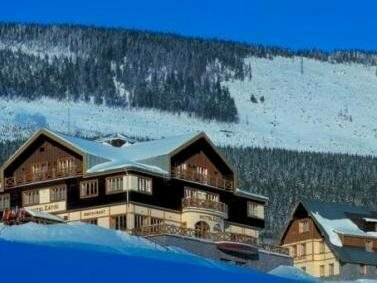 Hotel Zátiší, Забронировать Отель Отели Шпиндлерув-Млин с завтраком, рядом с Горнолыжный подъемник Святого Петра на горе План, Завтраки