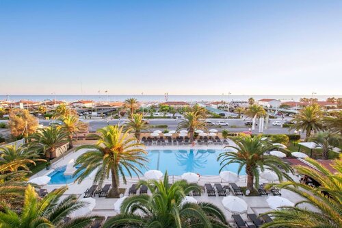 Hotel Caesar Residence & SPA, Book Hotel Camaiore Versilia